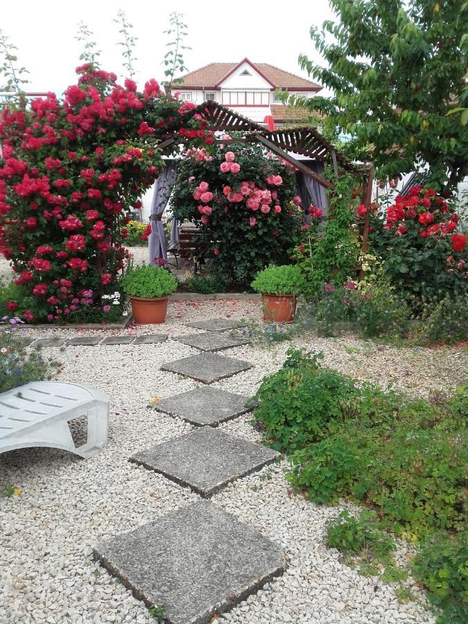 Casa Ellamy Hotel 2 Mai Luaran gambar