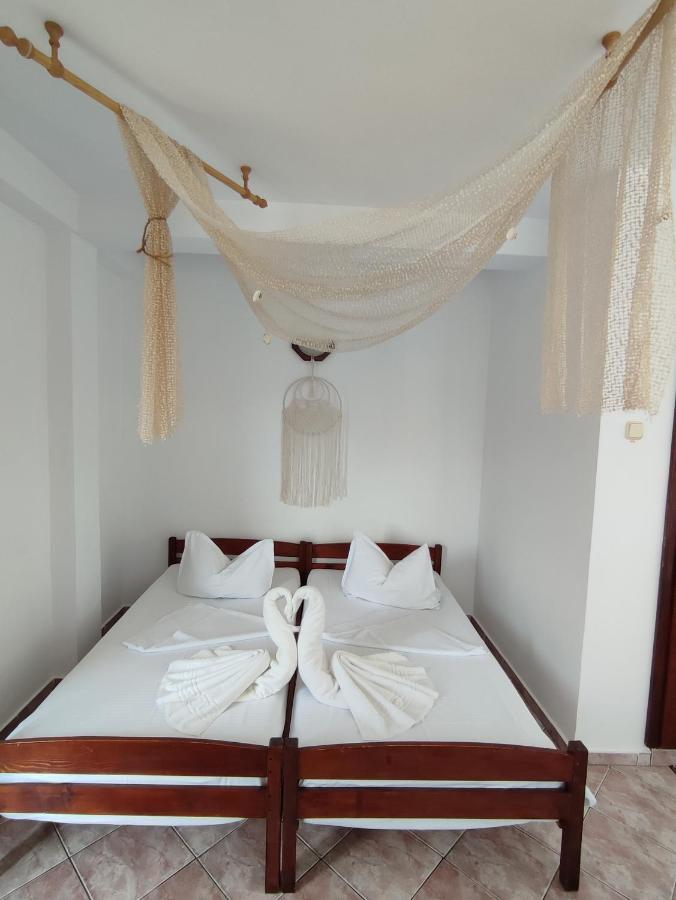 Casa Ellamy Hotel 2 Mai Luaran gambar