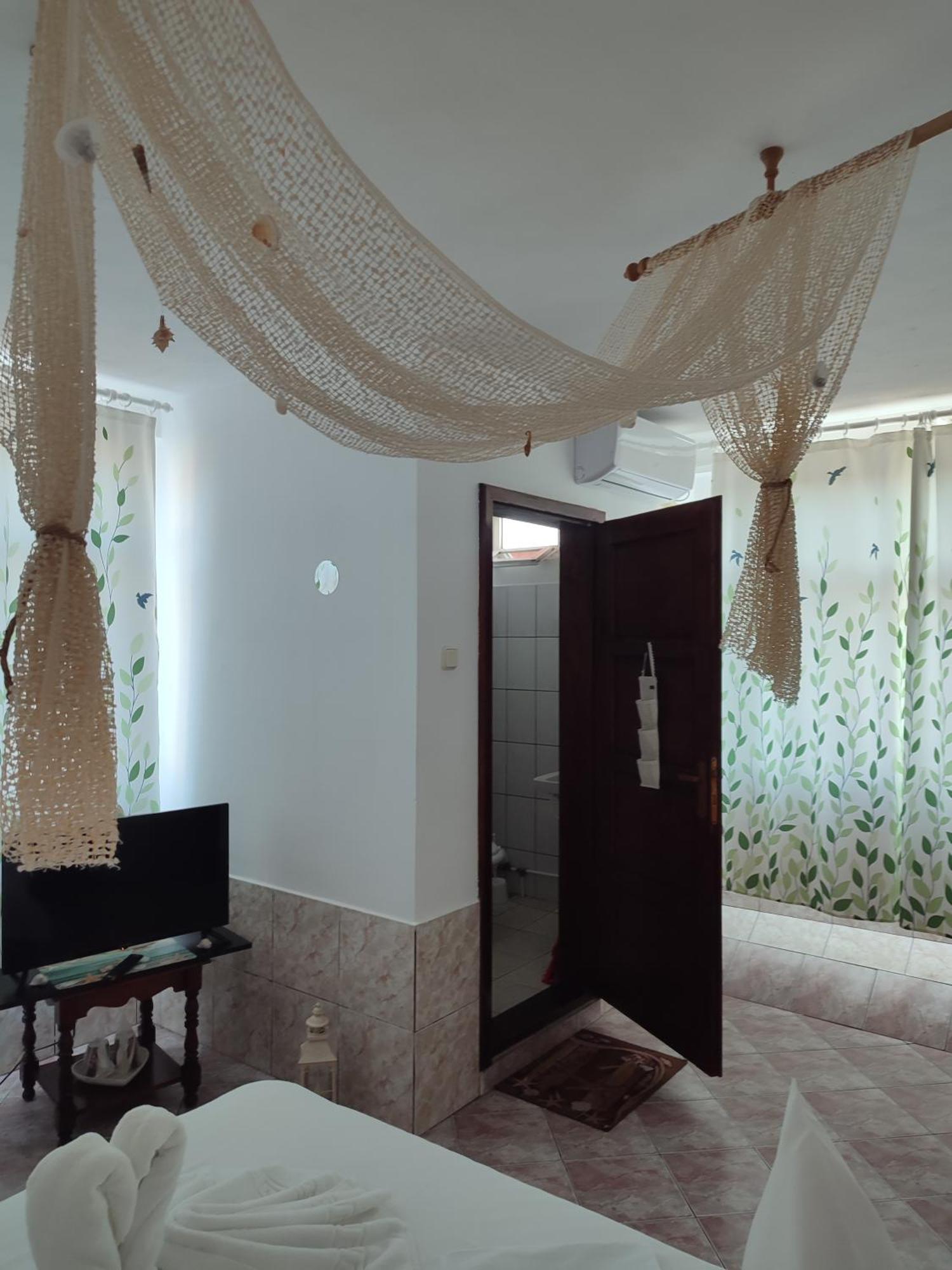 Casa Ellamy Hotel 2 Mai Luaran gambar