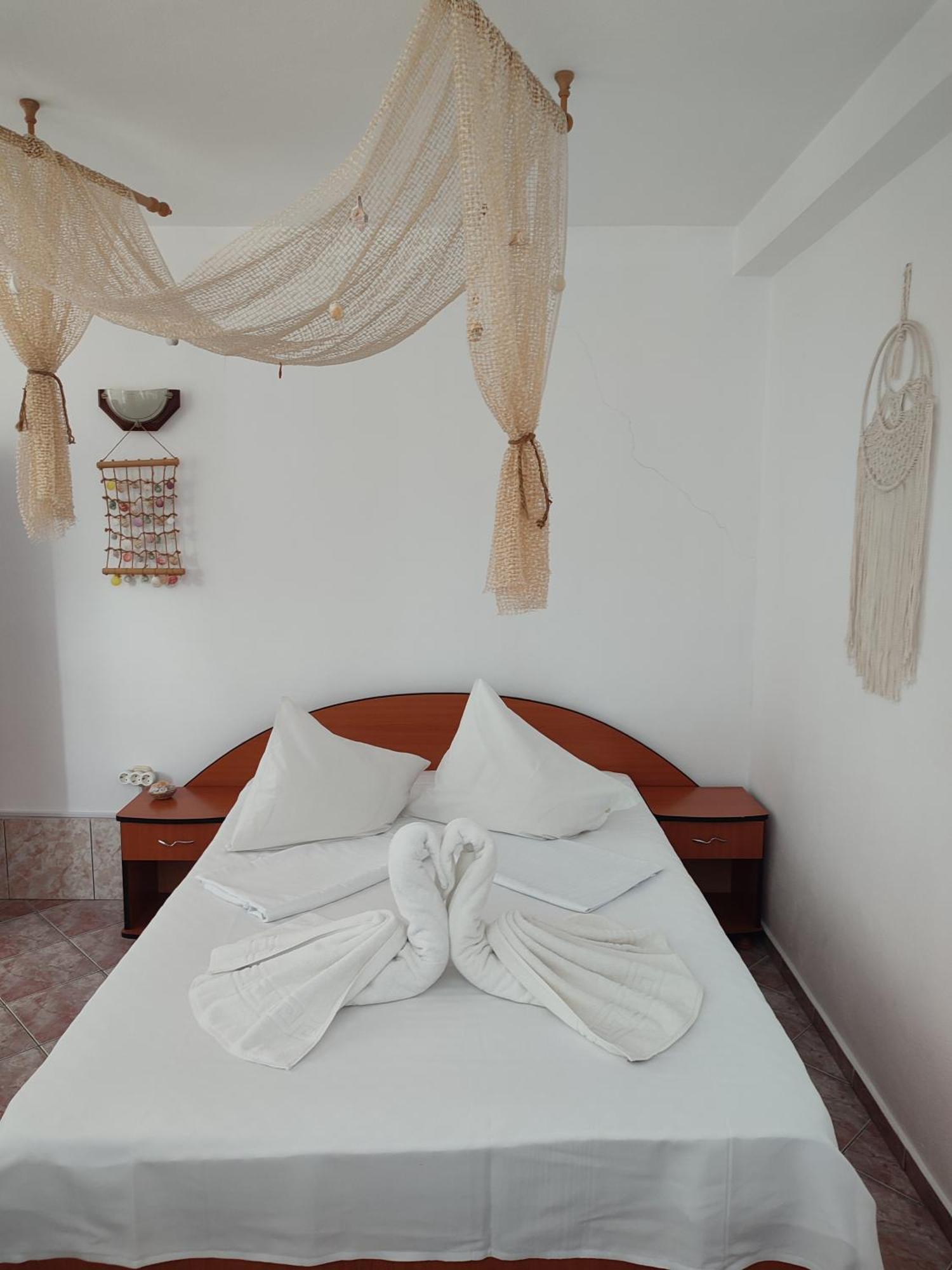 Casa Ellamy Hotel 2 Mai Luaran gambar