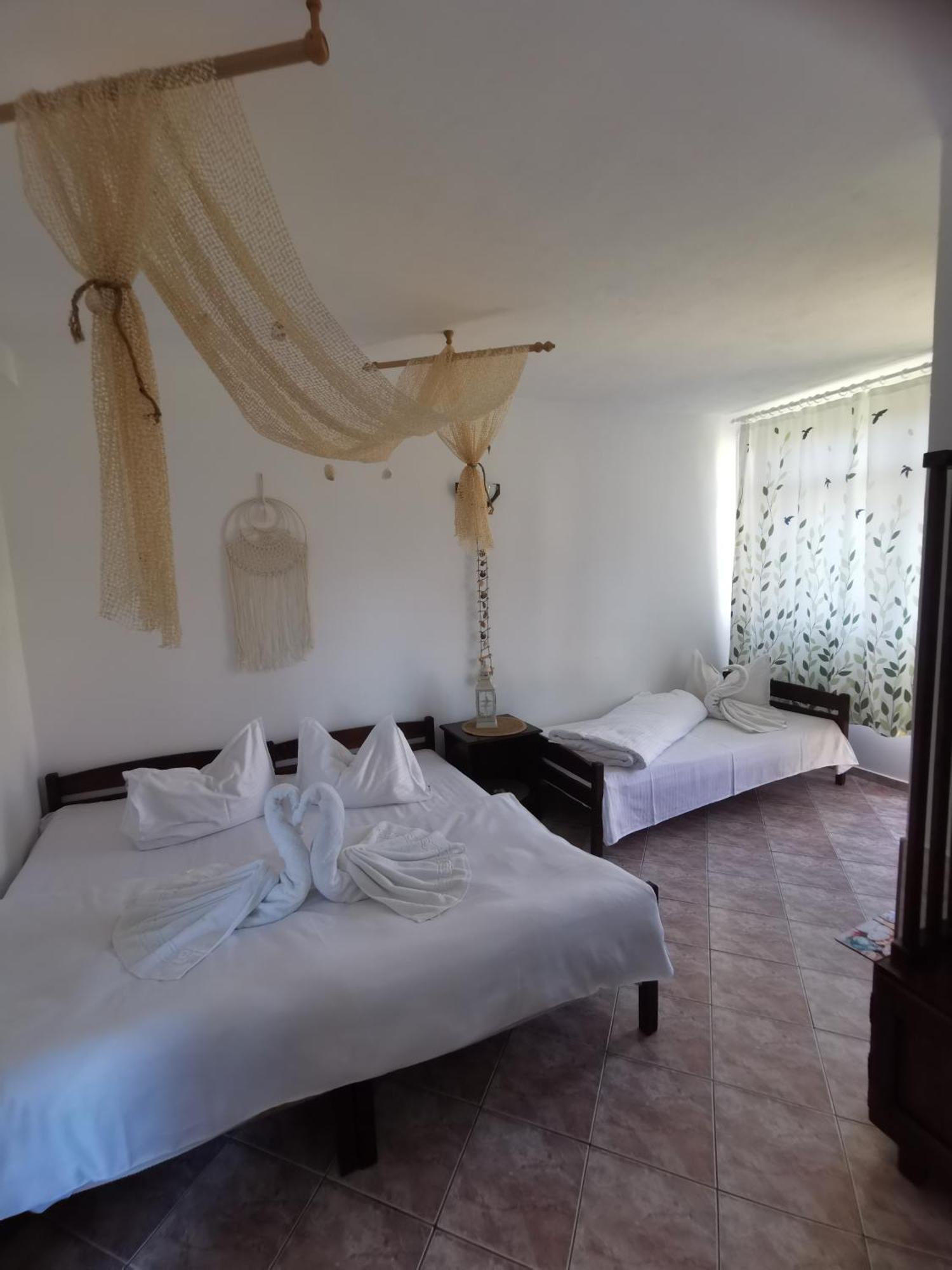 Casa Ellamy Hotel 2 Mai Luaran gambar