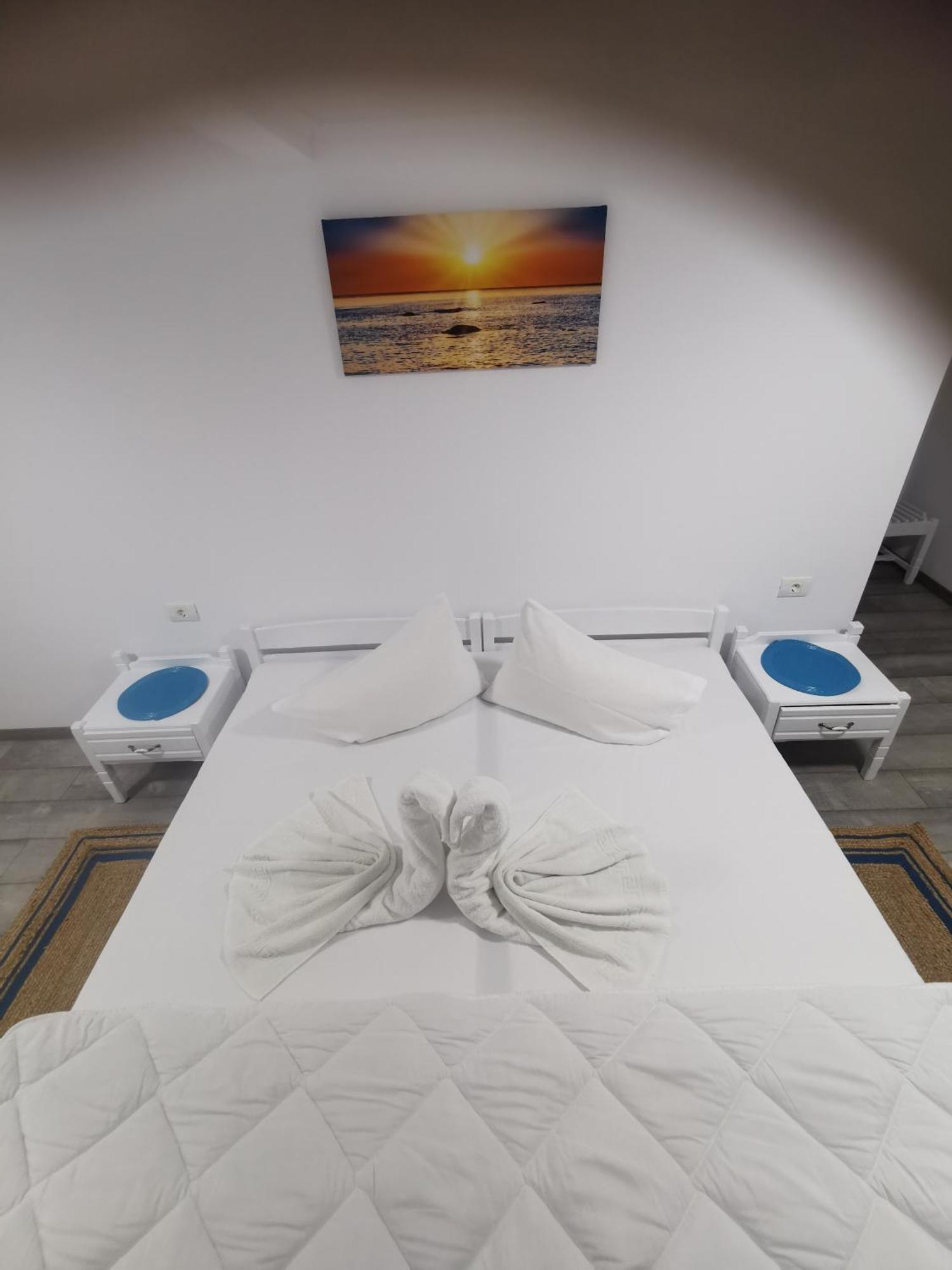 Casa Ellamy Hotel 2 Mai Luaran gambar